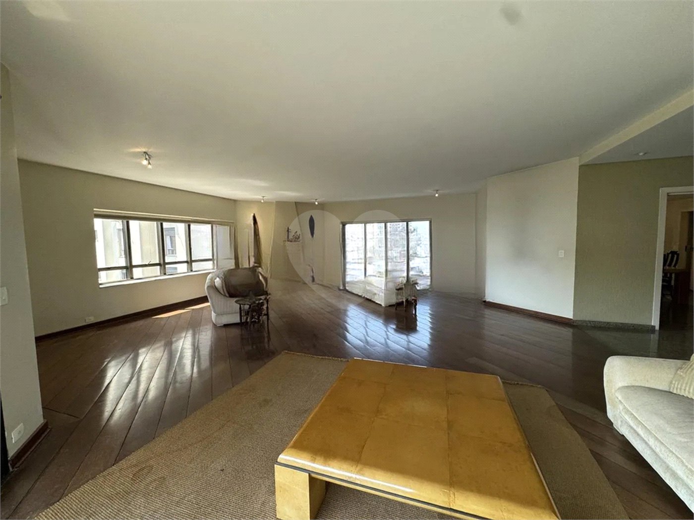 Apartamento à venda com 4 quartos, sendo 2 suítes,  em Vila Suzana, São Paulo, SP
