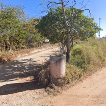 Terreno de 2.150m² Espetacular com Excelente Topografia à Venda no Bairro Estância Brasil
