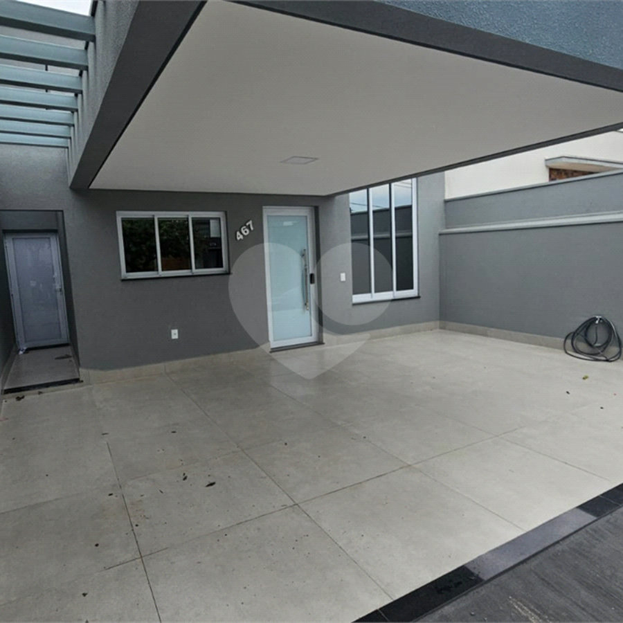 Casa à venda ou para alugar com 3 quartos, sendo 1 suíte, no condomínio Jardim Park Real, Indaiatuba - SP