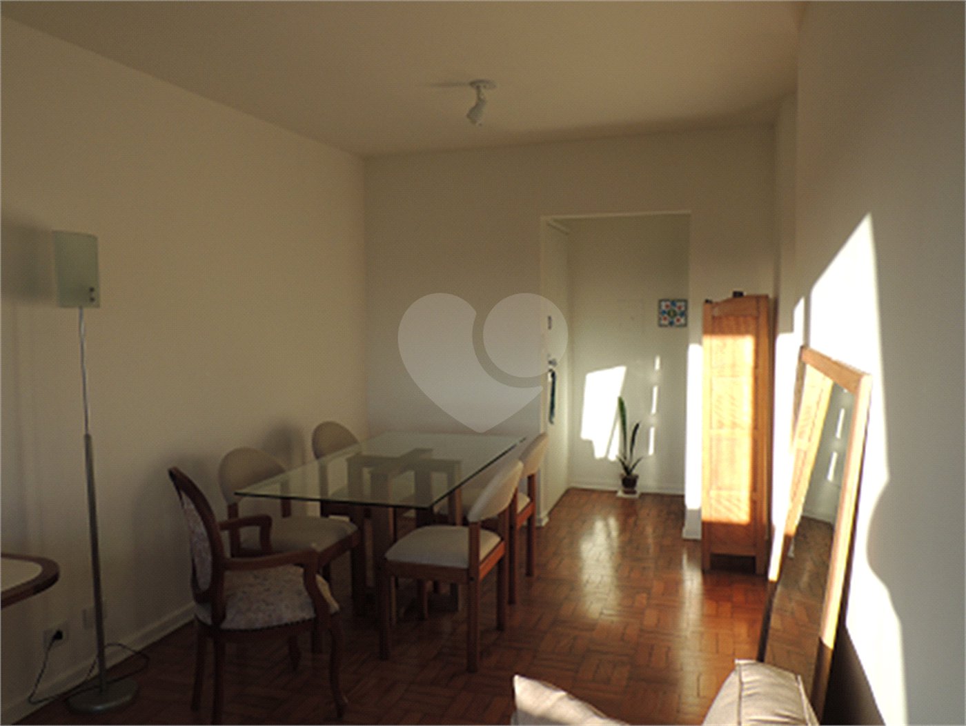 APARTAMENTO ACLIMAÇÃO 1 QUARTO/COZINHA/SALA, 55m2, 1 GARAGEM