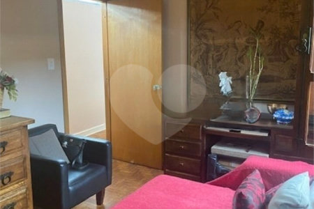 Sobrado à venda com 5 quartos, sendo 2 suítes, em Jardim São Bento, São Paulo, SP