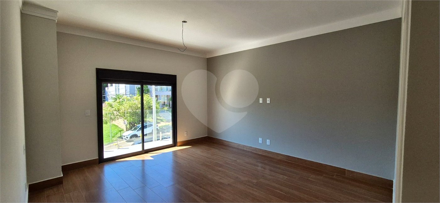 Casa à venda com 3 suítes no condomínio Reserva dos Vinhedos, Louveira - SP