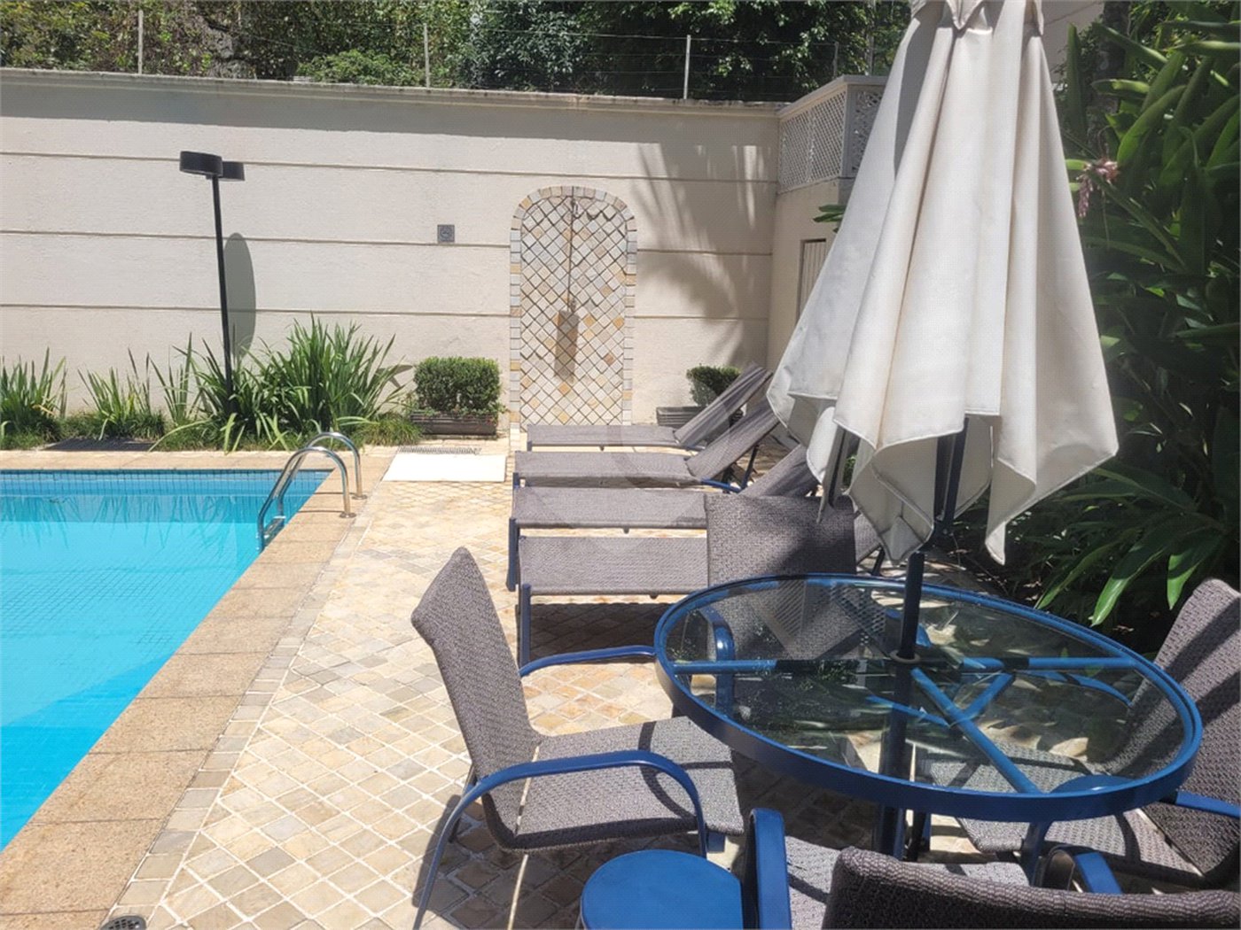Apartamento à venda com 3 quartos, sendo 2 suítes, em Vila Uberabinha, São Paulo, SP