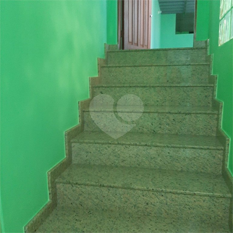 Casa à venda com 4 quartos, sendo 1 suíte, em Vila Vitório Mazzei, São Paulo, SP