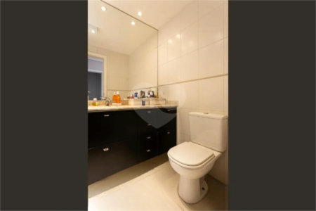 Apartamento à venda com 3 suítes em Vila Olímpia, São Paulo, SP