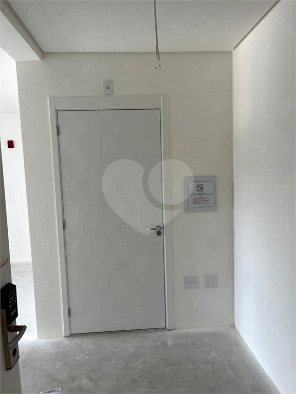Apartamento à venda com 1 quarto em Alto da Boa Vista, São Paulo, SP