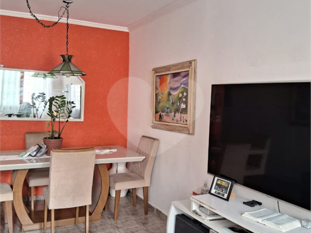 Sobrado à venda com 2 quartos em Tremembé, São Paulo, SP