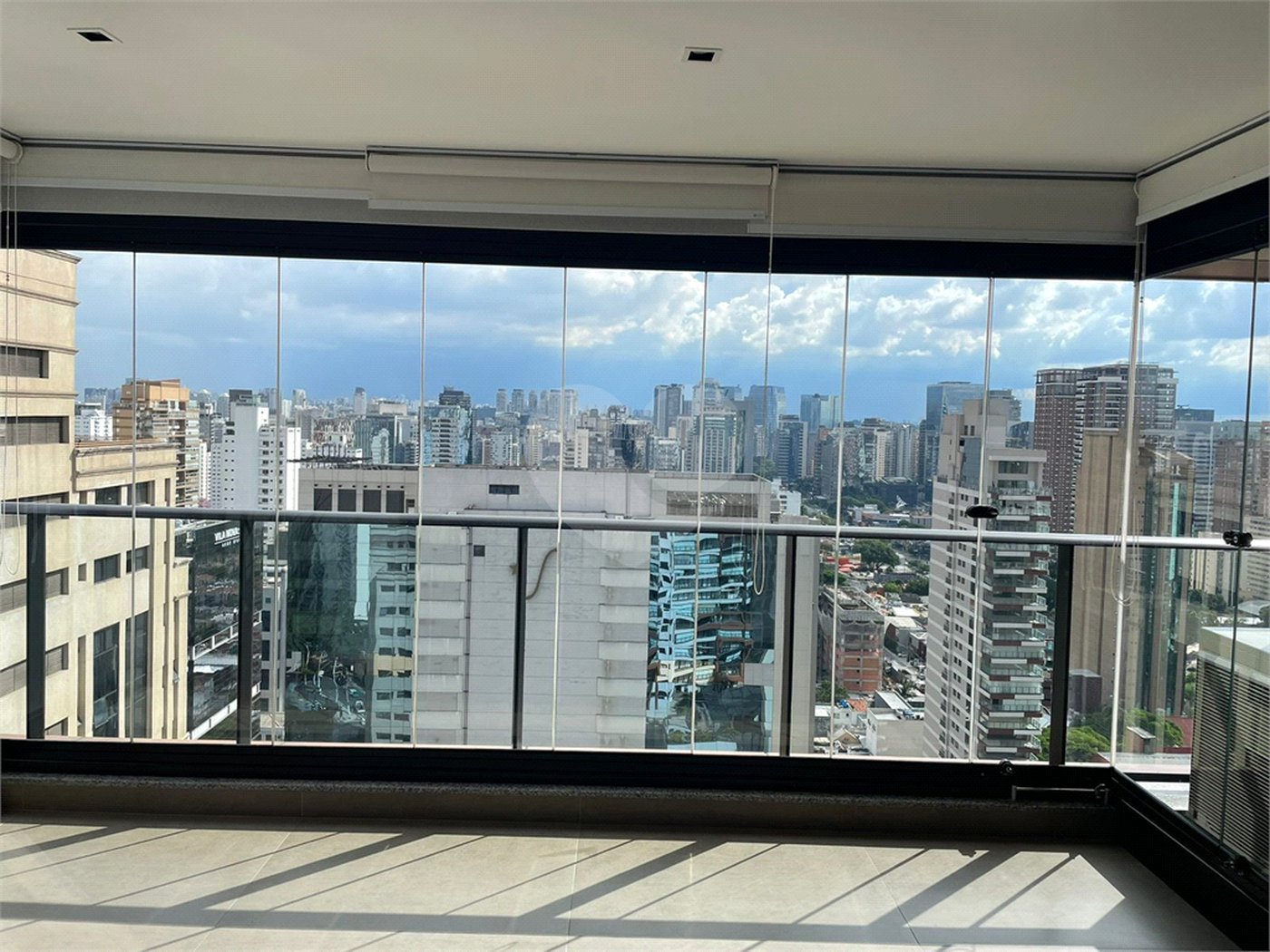 Apartamento à venda com 1 suíte em Itaim Bibi, São Paulo, SP