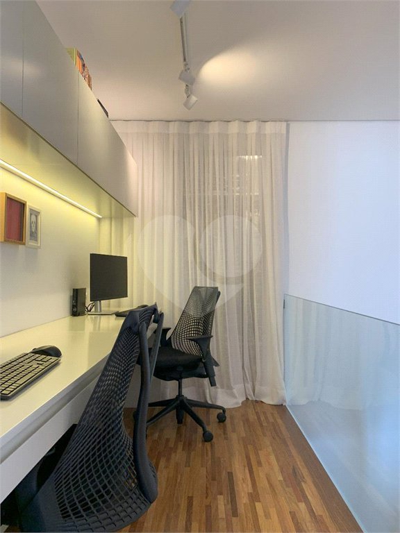 Duplex à venda com 2 suítes em Jardim Londrina, São Paulo, SP