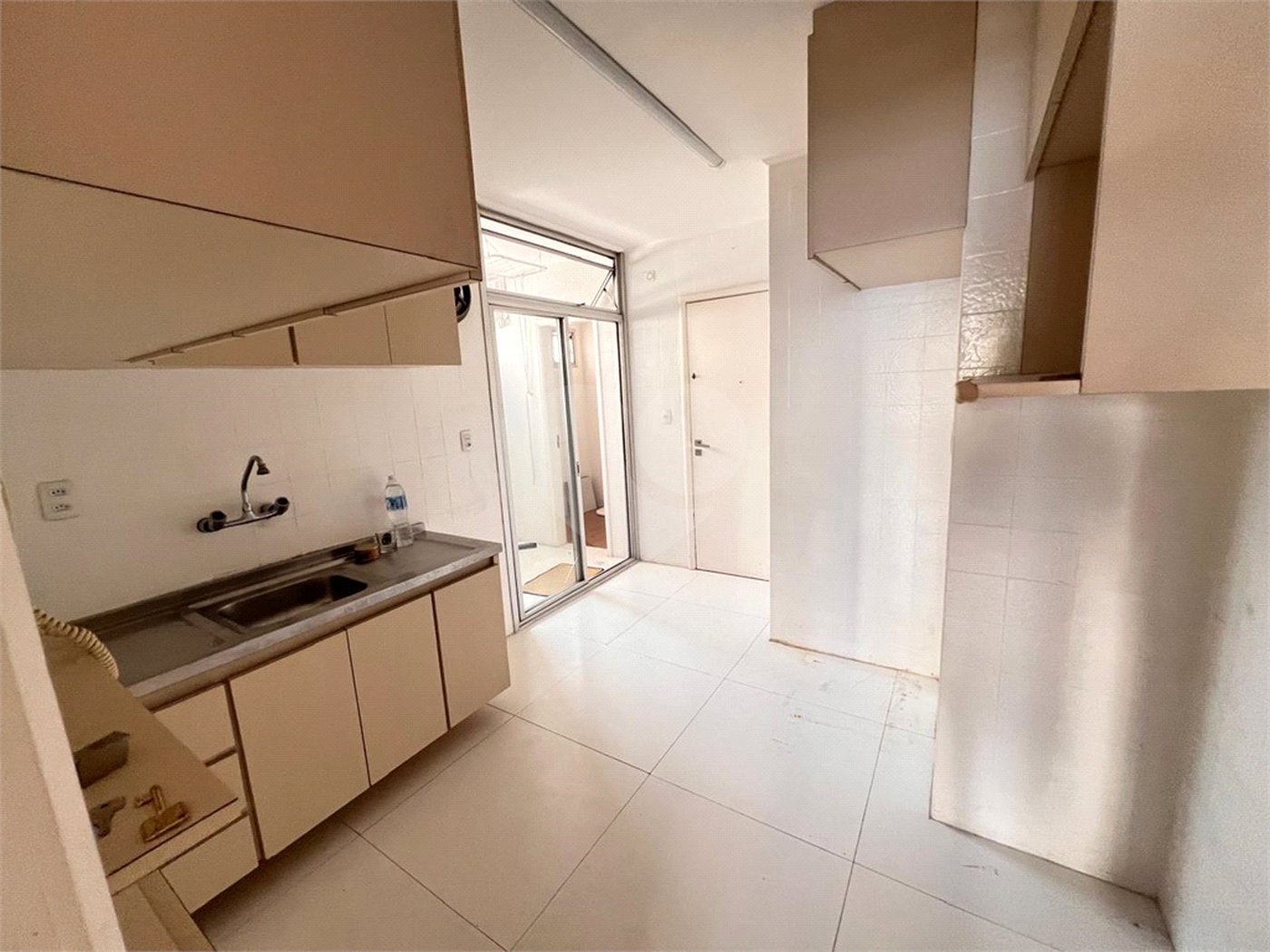 Apartamento à venda com 2 quartos em Moema, São Paulo, SP