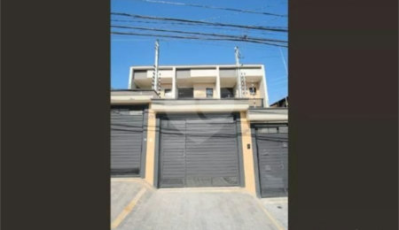 Casa à venda com 3 suítes em Penha de França, São Paulo, SP