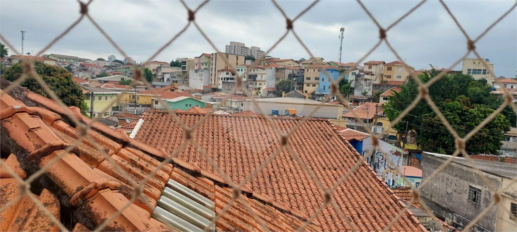 Sobrado à venda com 3 quartos, sendo 1 suíte, em Vila Constança, São Paulo, SP