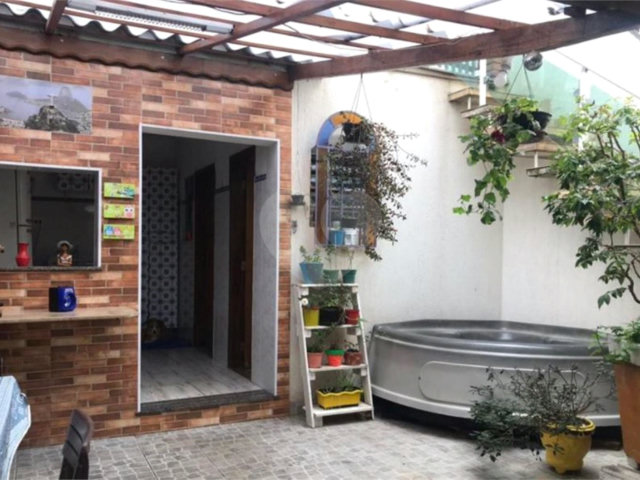Sobrado à venda com 2 quartos, sendo 1 suíte,  em Horto, São Paulo, SP