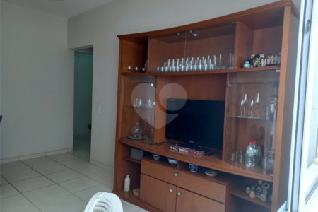 Apartamento à venda com 2 quartos no Centro, Vinhedo, SP