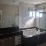 Casa à venda com 3 suítes no condomínio Portal do Jequitibá, Valinhos - SP