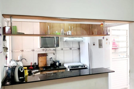 Casa à venda com 3 quartos, sendo 1 suíte,  no condomínio Altos de Poa, Poá - SP