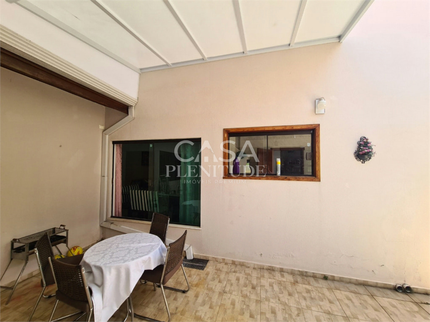 Casa em condomínio à venda com 4 quartos, sendo 3 suítes,  em Granja Olga II, Sorocaba, SP