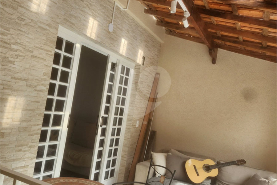 Sobrado à venda com 4 quartos, sendo 1 suíte, em Tremembé, São Paulo, SP