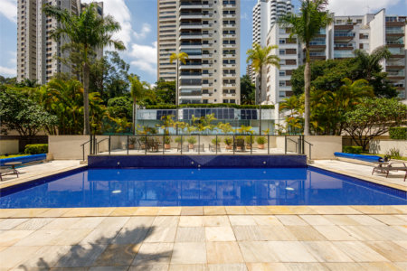 Apartamento à venda com 4 quartos, sendo 2 suítes,  em Jardim Panorama, São Paulo, SP
