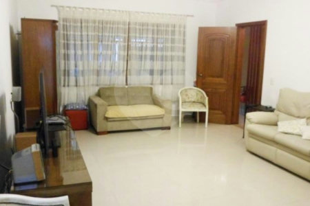 Sobrado à venda com 3 quartos, sendo 1 suíte, em Campo Grande, São Paulo, SP
