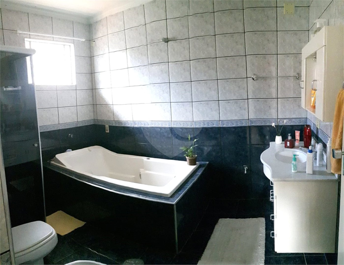 Sobrado à venda com 4 quartos, sendo 1 suíte,  em Freguesia do Ó, São Paulo, SP