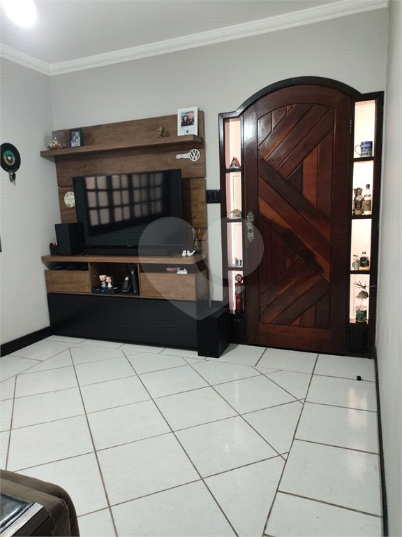 Casa à venda com 2 quartos em Residencial Colinas, Mogi das Cruzes, SP