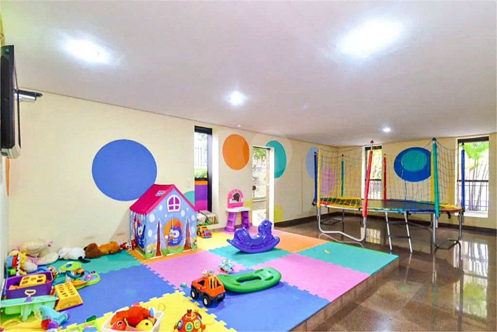 Apartamento à venda com 4 quartos, sendo 3 suítes, em Santana, São Paulo, SP
