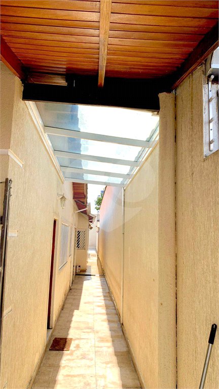 Casa à venda com 3 quartos, sendo 1 suíte, em Vila Figueira, Suzano, SP