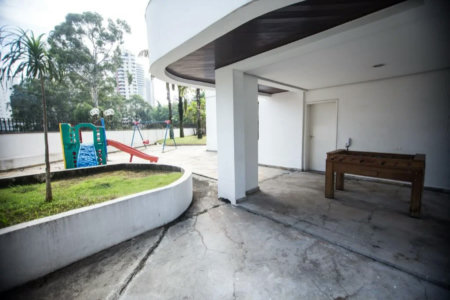 Apartamento à venda com 4 quartos, sendo 3 suítes, em Vila Andrade, São Paulo, SP