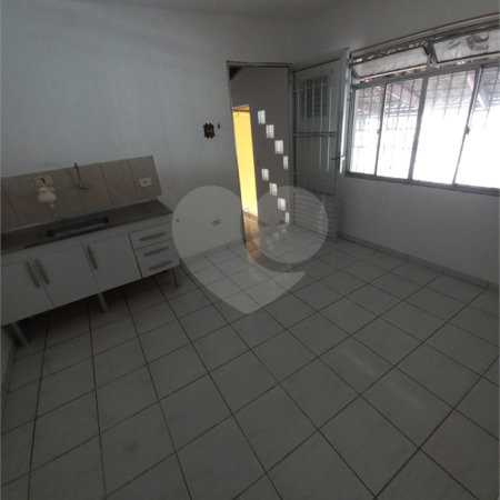 Casa à venda com 5 quartos, sendo 1 suíte, em Jardim Novo Taboão, São Paulo, SP