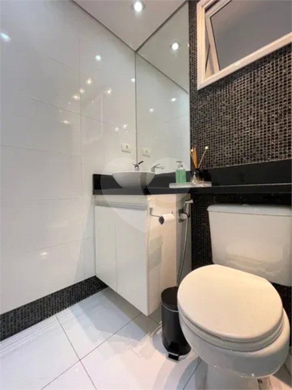 Apartamento à venda com 2 quartos, sendo 1 suíte, no Centro, São José dos Campos, SP