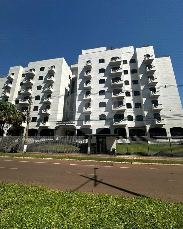 Apartamento à venda com 2 quartos, sendo 1 suíte, no Centro, Ponta Porã, MS