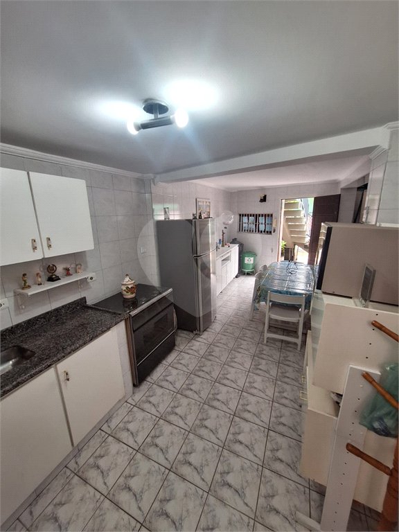 Sobrado à venda com 3 quartos, sendo 1 suíte, em Vila Santa Terezinha (zona Norte), São Paulo, SP