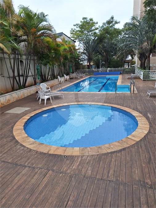 Apartamento à venda com 2 quartos em Jardim Esmeralda, São Paulo, SP