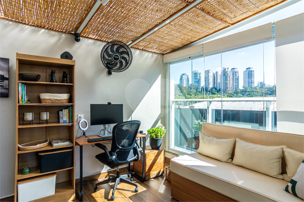 Apartamento à venda com 2 quartos, sendo 1 suíte, em Chácara Santo Antônio (zona Sul), São Paulo, SP