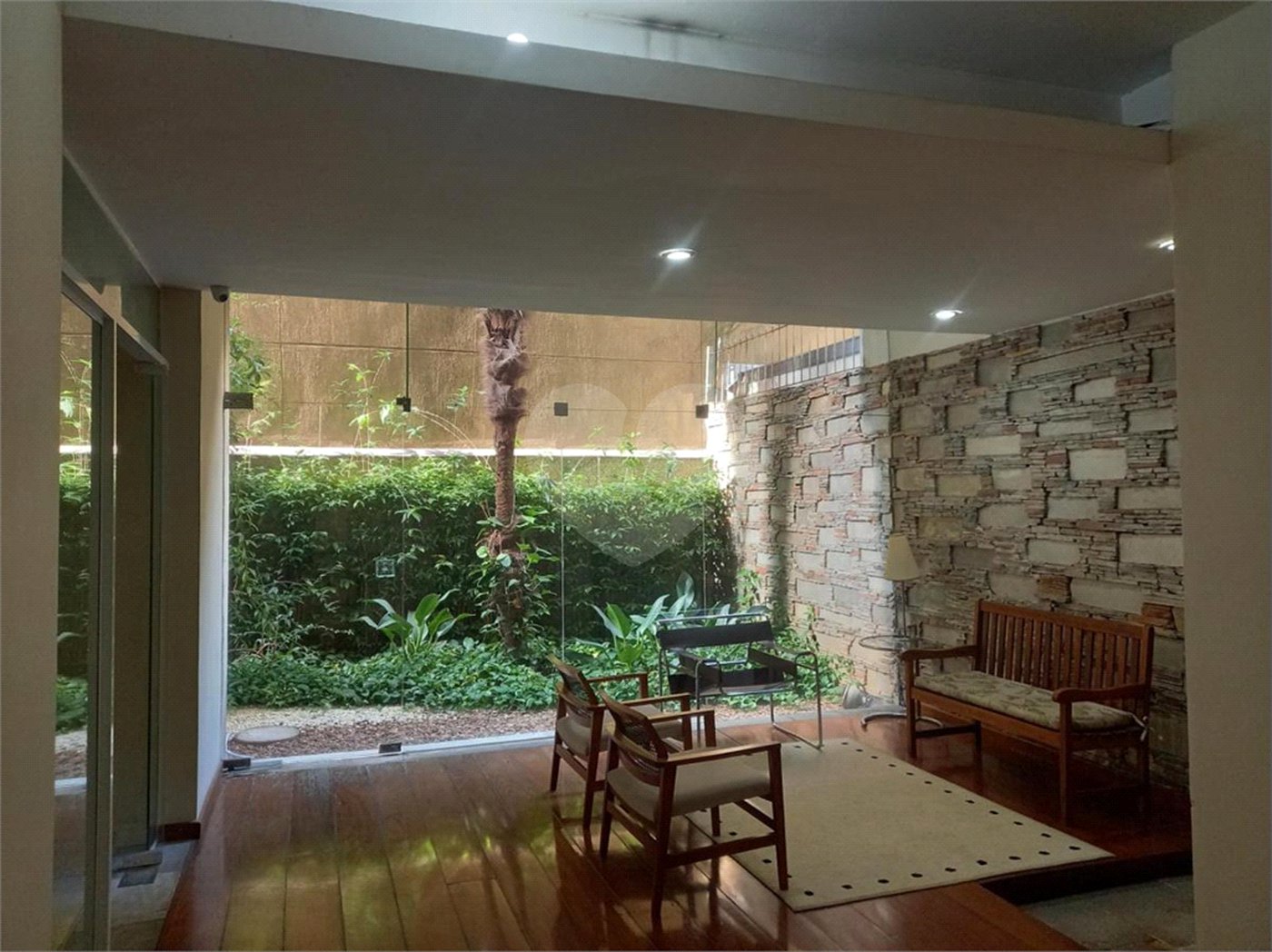 Apartamento à venda com 2 quartos, sendo 1 suíte,  em Cerqueira César, São Paulo, SP