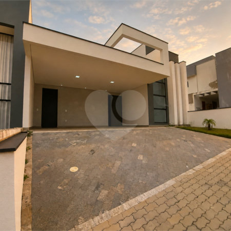 Casa à venda com 3 suítes no condomínio Renaissance, Sorocaba - SP