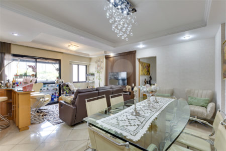 Apartamento à venda com 3 quartos, sendo 2 suítes, em Santo Amaro, São Paulo, SP