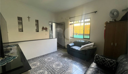 Casa à venda com 3 quartos em Jardim Rosana, São Paulo, SP
