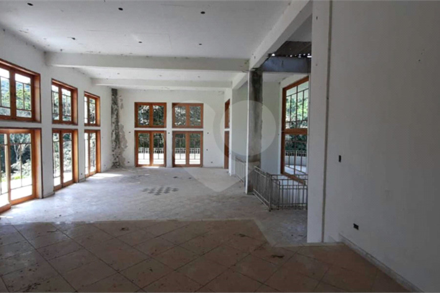 Casa à venda com 1 suíte em Santa Inês, Mairiporã, SP