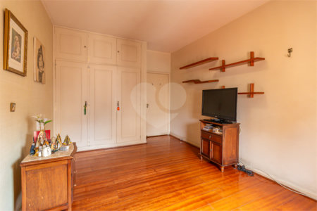 Apartamento à venda com 3 quartos, sendo 1 suíte, em Jardim Paulista, São Paulo, SP