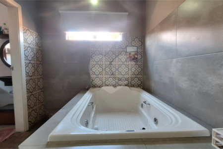 Casa à venda com 4 quartos, sendo 2 suítes, em Parque Esmeralda, Sorocaba, SP