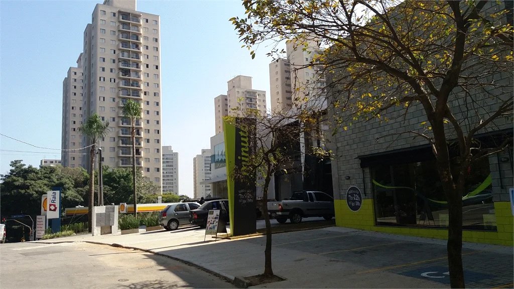 Apartamento à venda com 3 quartos em Vila Suzana, São Paulo, SP