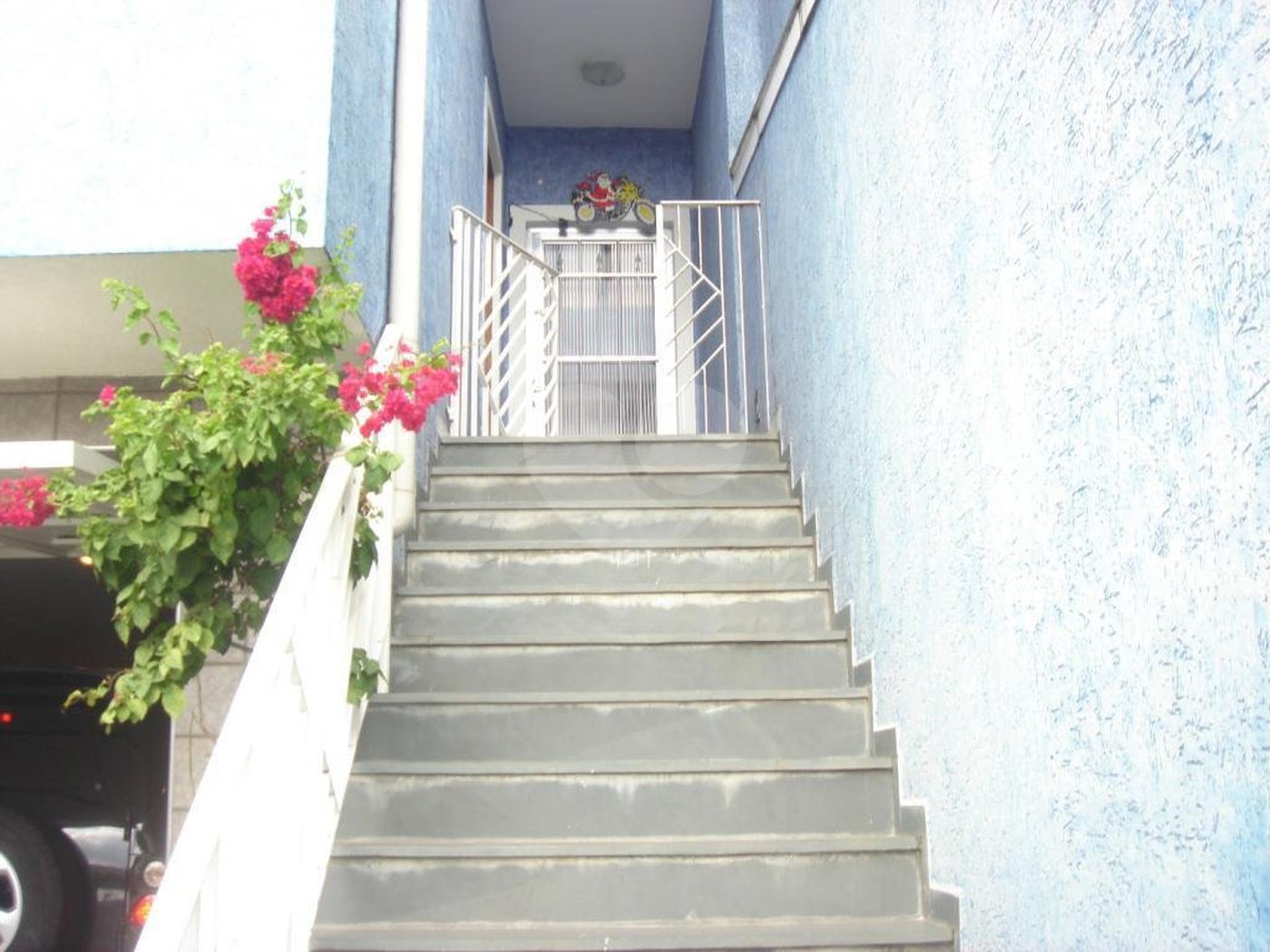 Sobrado à venda com 3 quartos, sendo 1 suíte, em Parada Inglesa, São Paulo, SP