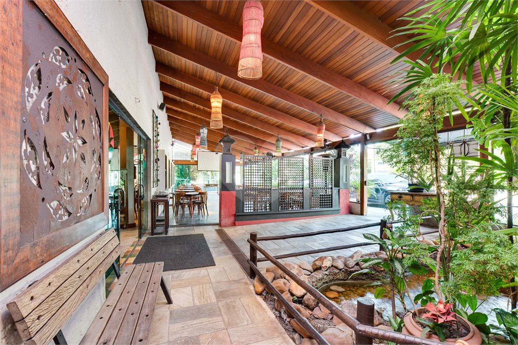 Casa à venda com 4 quartos em Chácara Santo Antônio, São Paulo, SP
