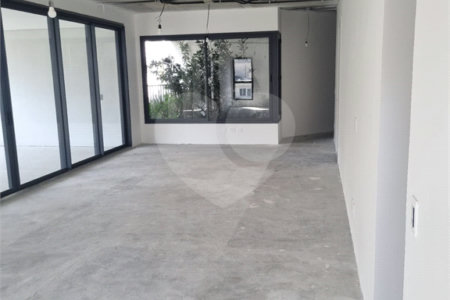 Apartamento à venda com 4 suítes em Cerqueira César, São Paulo, SP
