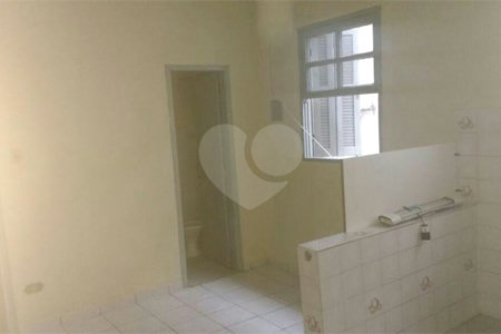 Sobrado à venda com 3 quartos, sendo 1 suíte,  em Vila Firmiano Pinto, São Paulo, SP