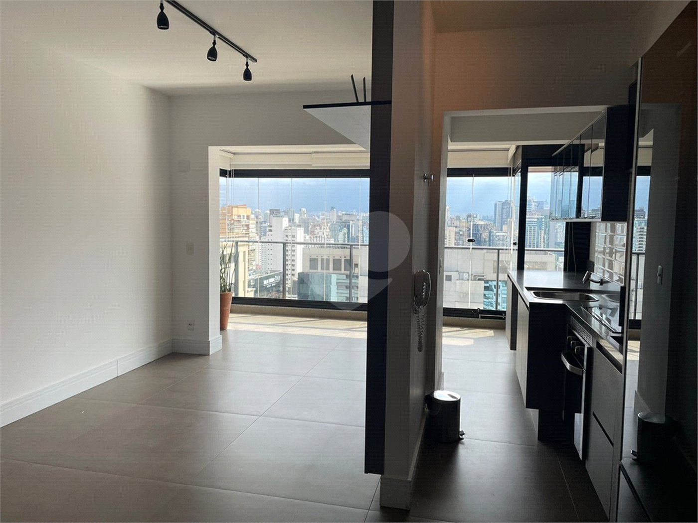 Apartamento à venda com 1 suíte em Itaim Bibi, São Paulo, SP