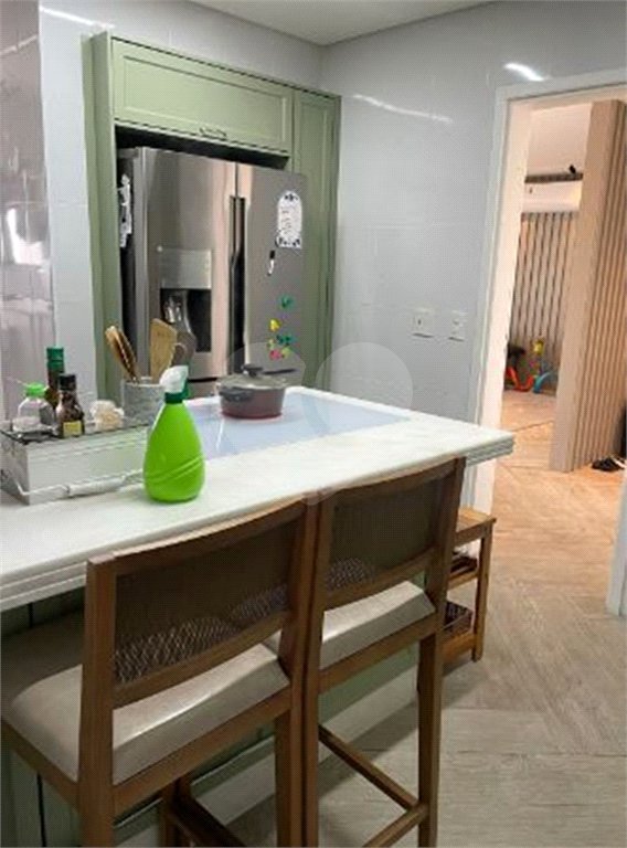 Apartamento à venda com 4 quartos, sendo 1 suíte,  em Parque São Jorge, São Paulo, SP