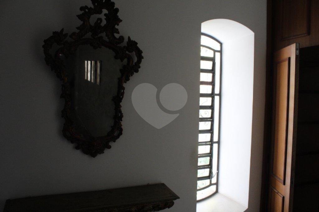 Casa Térrea à venda ou para alugar com 6 suítes em Vila Tramontano, São Paulo, SP